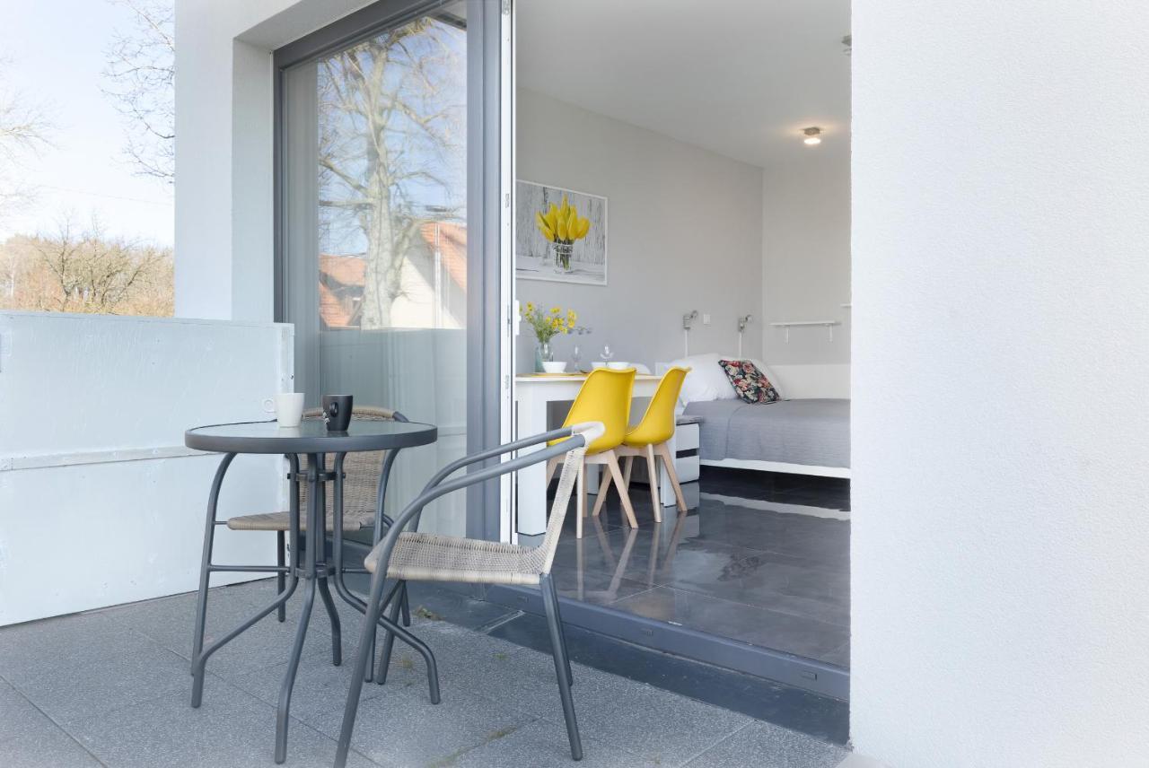 Apartamenty Paraiso By Noclegi Renters Łukęcin Extérieur photo